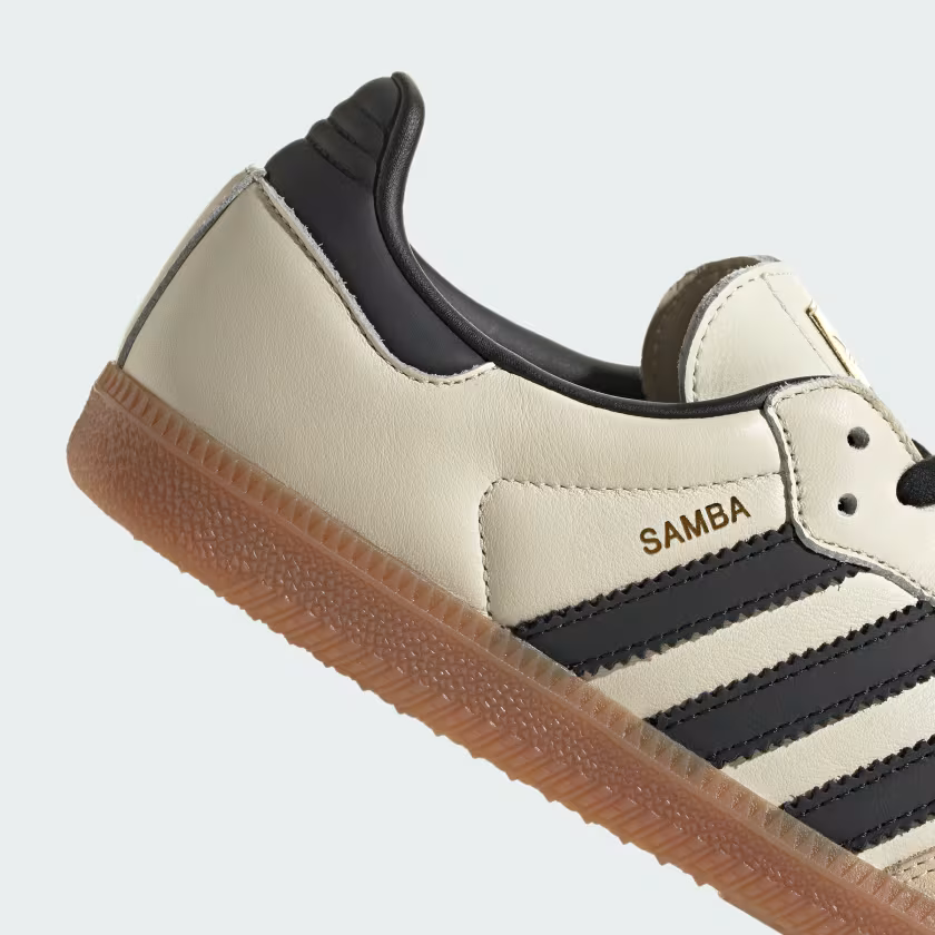Adidas Samba OG Shoes Cream White / Core Black / Sand Strata
