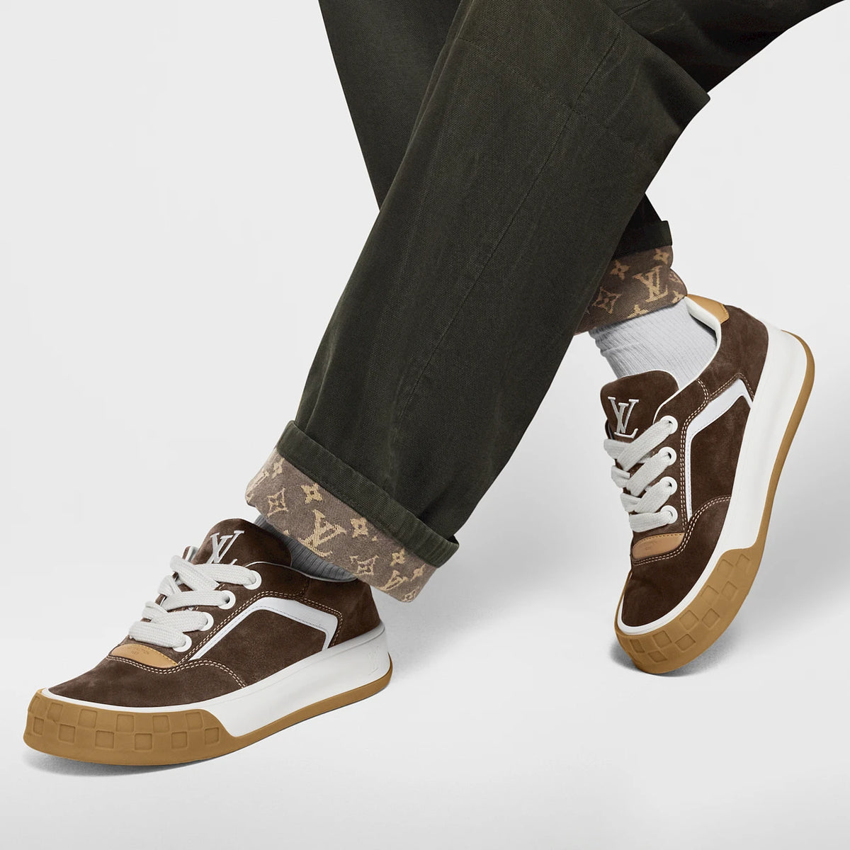 Louis Vuitton TILTED Sneakers Chestnut