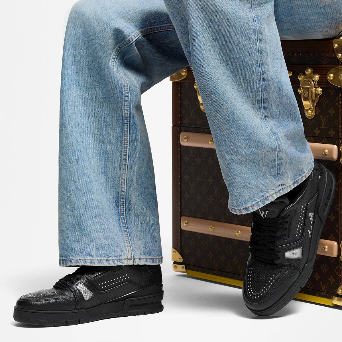 Louis Vuitton TRAINER  Black