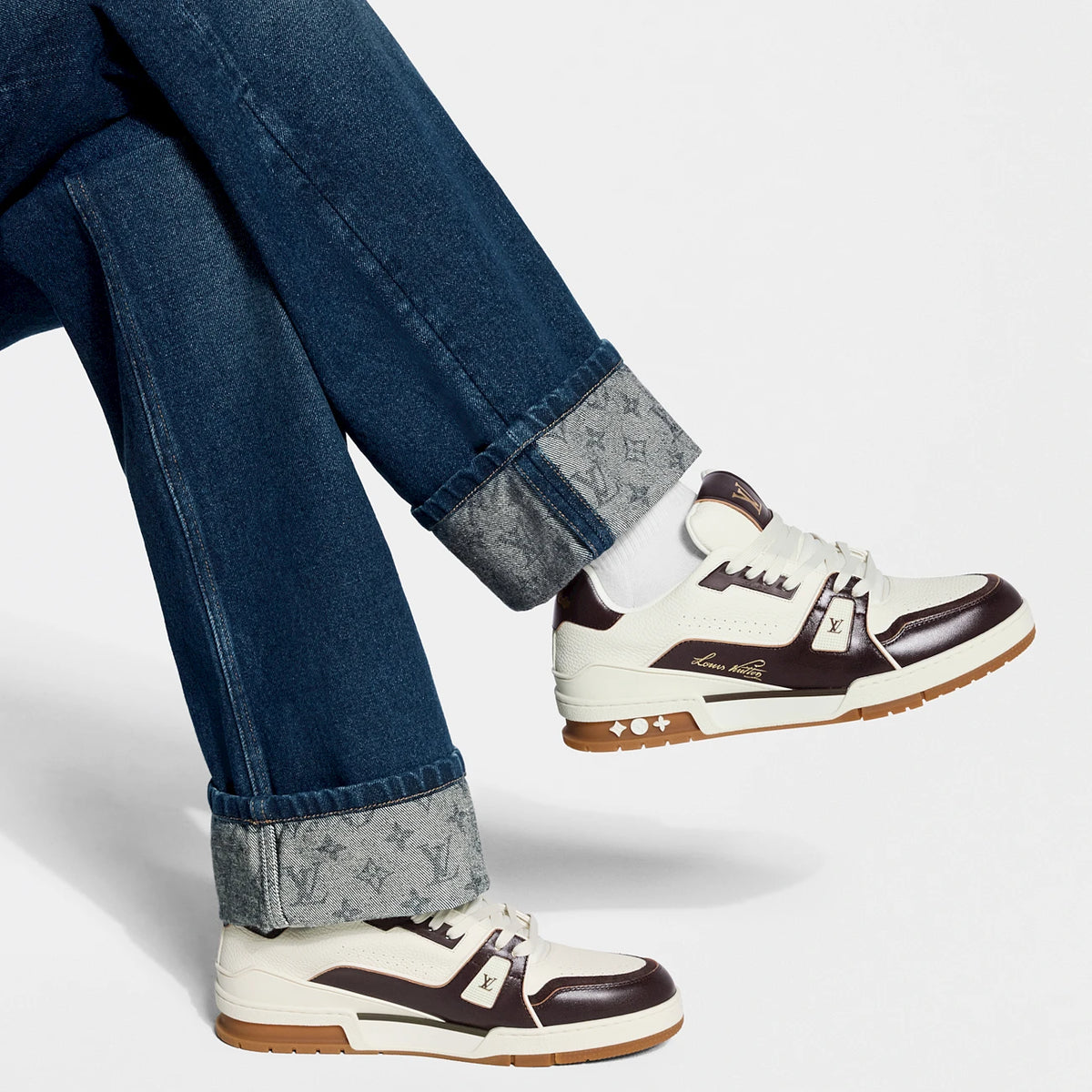 Louis Vuitton TRAINER Chestnut