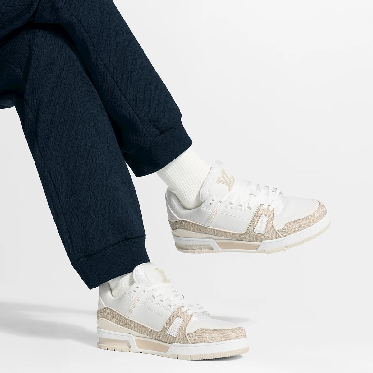 Louis Vuitton TRAINER BEIGE